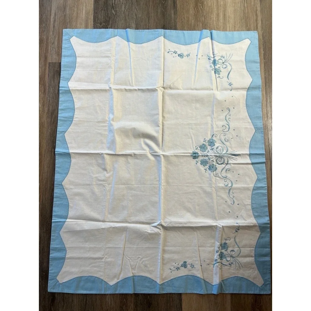 Vintage Floral Embroidered Tablecloth 42x34